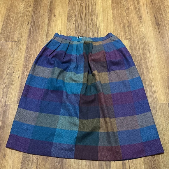 Pre-Loved Vintage GIVENCHY SPORT SIZE 16 - Picture 1 of 9